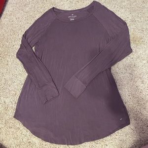 Size L American Eagle Long sleeve shirt